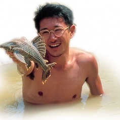 Catching beautiful royal pleco by hand. February 1996, Venezuela Catching beautiful royal pleco by hand. February 1996, Venezuela